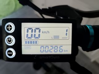 PATINETE ELÉCTRICO SMART GYRO ROCKWAY CASI NUEVO 