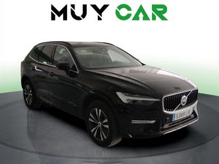 Volvo XC60 B4 D Momentum Pro Auto 145 kW (197 CV)