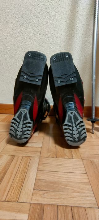 Esquís Salomon X Wing Cyclon con botas y bastones