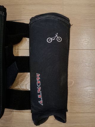 Espinilleras Monty para Trial/BMX
