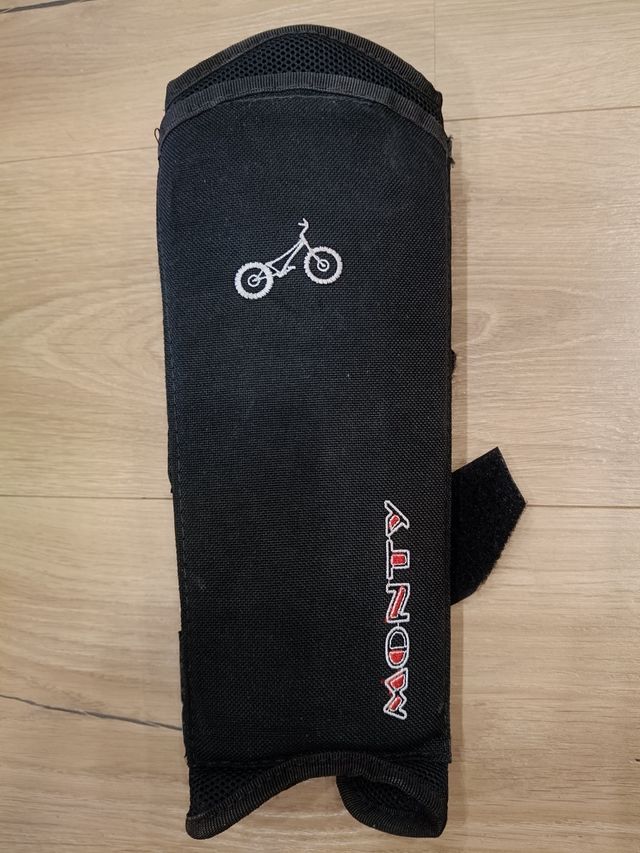 Espinilleras Monty para Trial/BMX