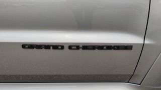 Jeep Grand Cherokee 6.4 V8 Hemi SRT 344 kW (468 CV)