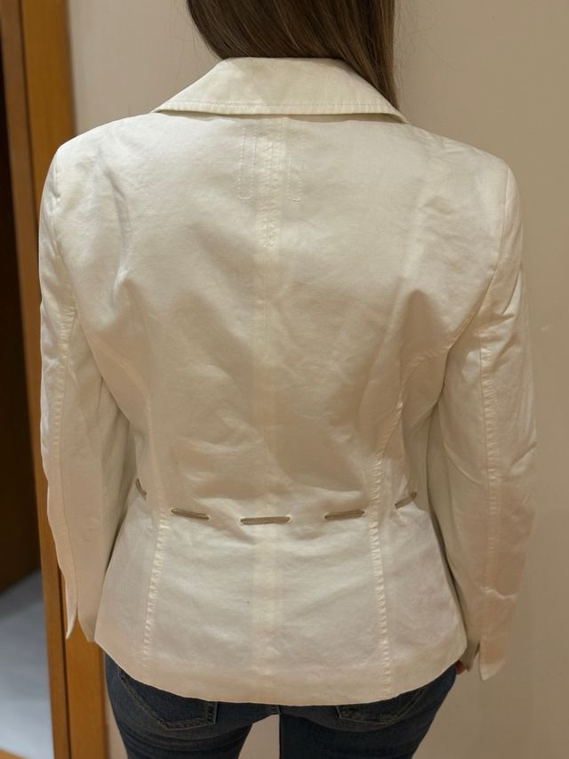 Blazer Hugo Boss Blanco con Cinturón de Cuero