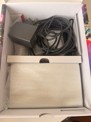 Nintendo Switch OLED Blanca + 5 Juegos
