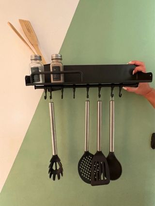 Organizer da cucina in ferro nero