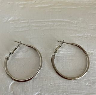 Pendientes plateados aro