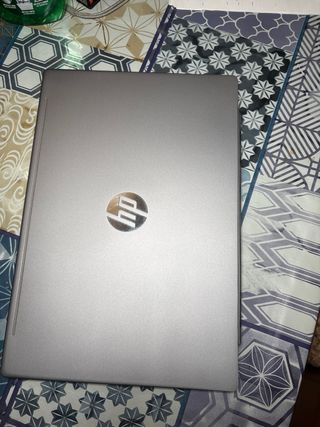 Ordenador HP Pavilion 14 ce0015ns Plata