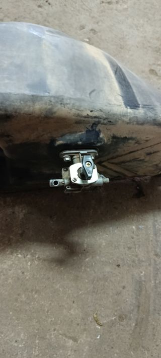 Depósito Suzuki LTZ 400