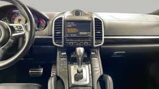 Porsche Cayenne S E-hybrid 306 kW (416 CV)