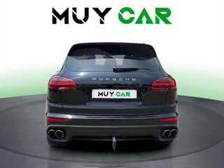 Porsche Cayenne S E-hybrid 306 kW (416 CV)