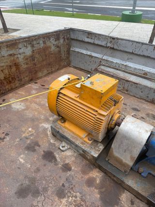 Bomba de agua de caudal