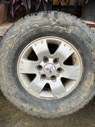 Neumáticos Cooper Discoverer AT3 265/70 R16