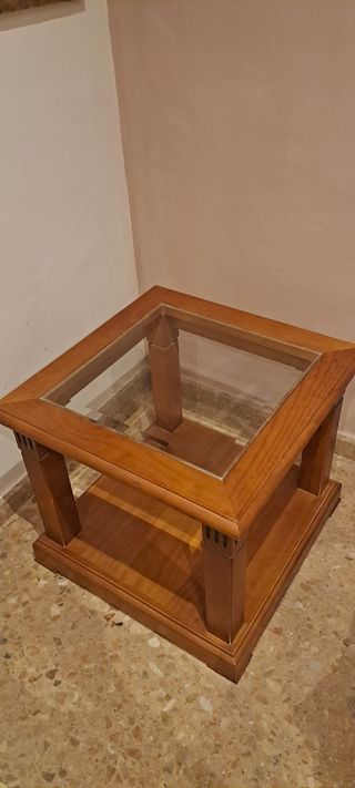 Mesa auxiliar cristal y madera