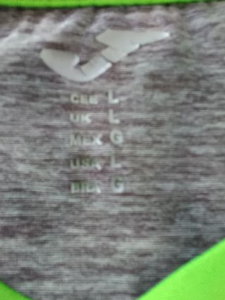 Camiseta deportiva Joma verde