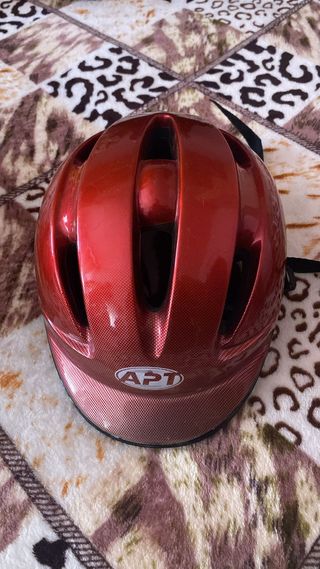 Casco de bicicleta rojo Junior