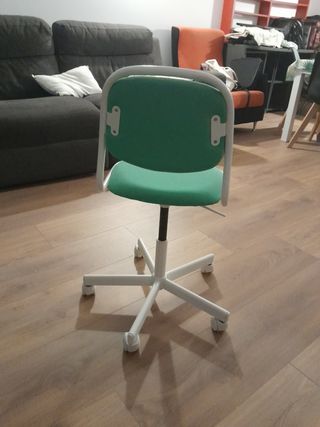 Silla de escritorio infantil verde