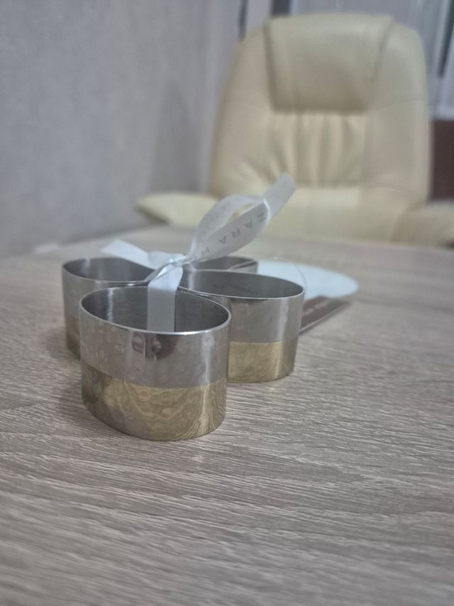 Servilleteros Zara Home Metal Dorado y Plateado