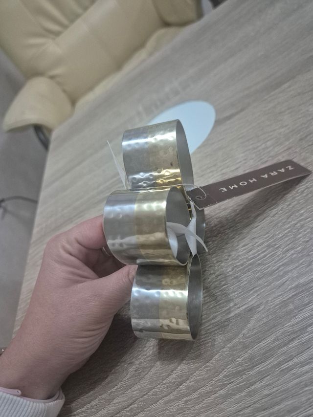 Servilleteros Zara Home Metal Dorado y Plateado