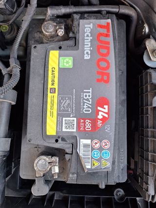 Batería Coche Tudor TB740 74Ah 12V