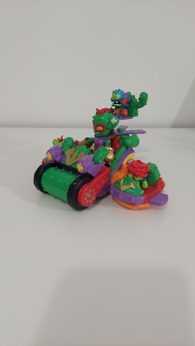 SuperThings Spike Roller