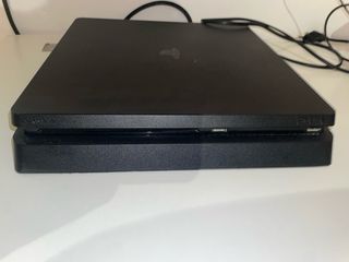 PS4 (PlayStation 4) Negra