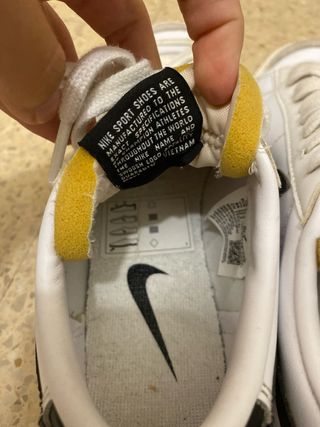 Zapatillas Nike Blazer Blancas y Negras