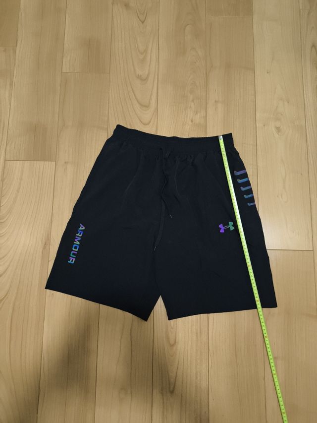 Conjunto Under Armour Negro
camiseta pantalón 