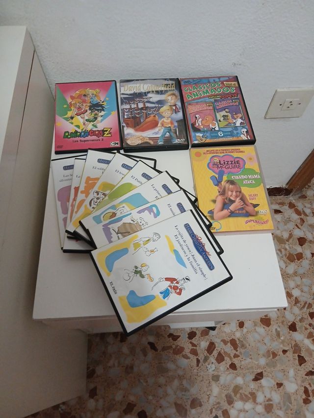 Lote  DVDs Infantiles y Juveniles
