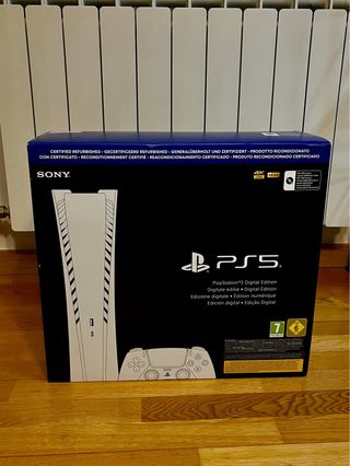 PS5 Digital Edition *NUEVA*- a estrenar – 375€ 