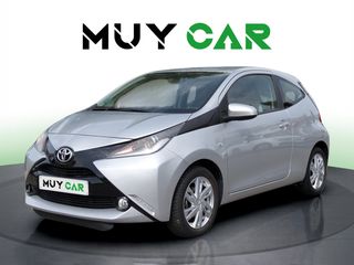 Toyota Aygo 1.0 70 x-play 51 kW (69 CV)