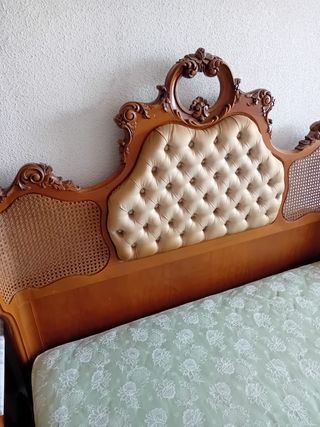 DORMITORIO DE MADERA COMPLETO CON SOMIER Y COLCHÓN