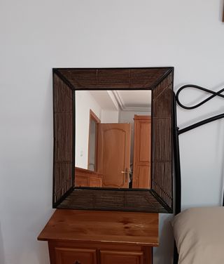 Espejo Cuadrado Ratán y Madera