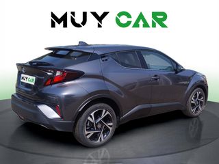 Toyota C-HR 1.8 125H Advance 90 kW (122 CV)