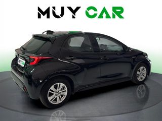 Toyota Yaris 120H Active Tech 85 kW (116 CV)