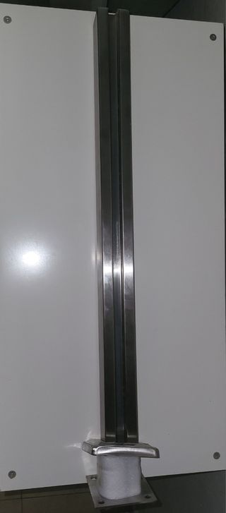 Poste de acero inoxidable
