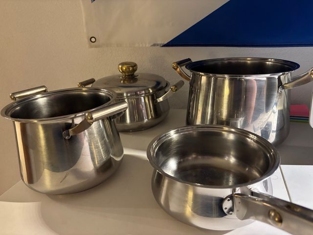 Batería de cocina 4 piezas metal