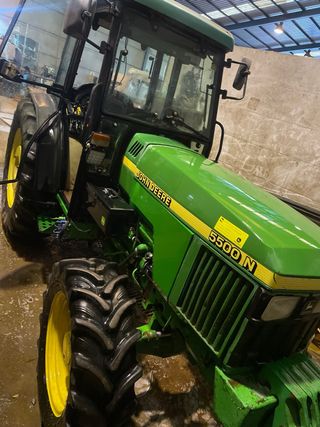 Tractor John Deere 5500N