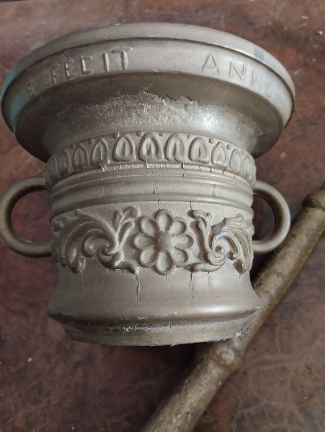 Mortaio e mazzuolo in bronzo antico 2,5 kg