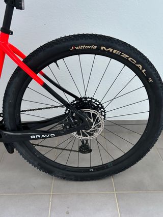 Berria Bravo 5 2022.