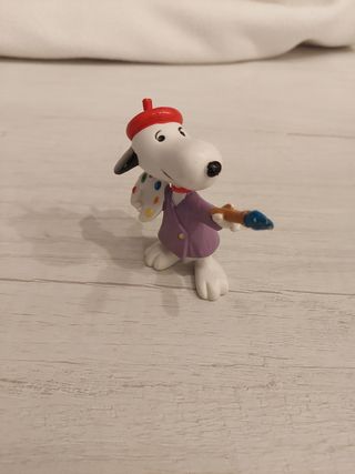 5 figure Snoopy