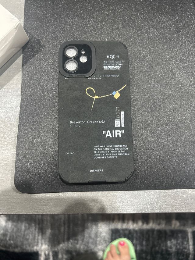 Funda iPhone 12 Mini Off-White AIR