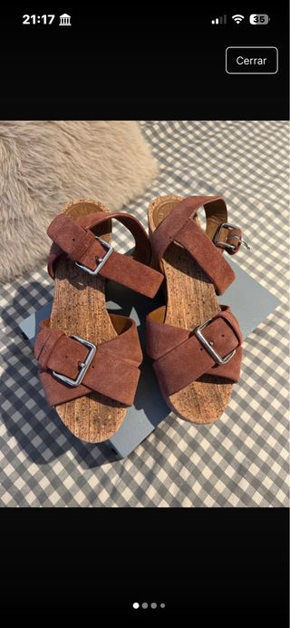 Sandalias Bimba y Lola Marrones