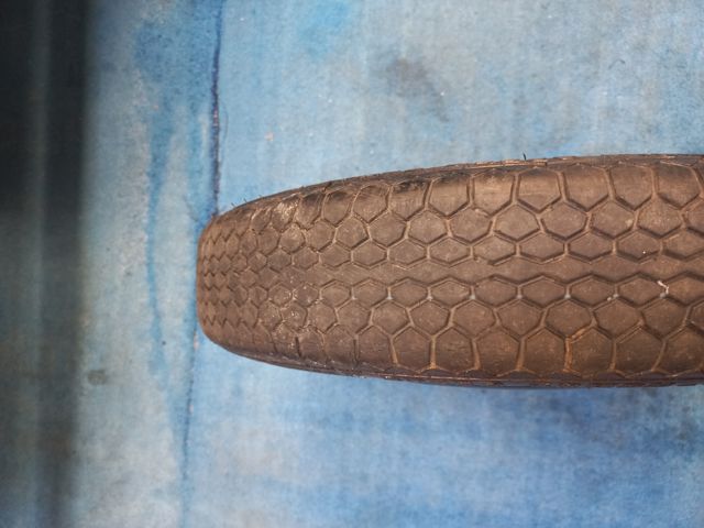 Rueda de repuesto Michelin galleta 105/70 R14