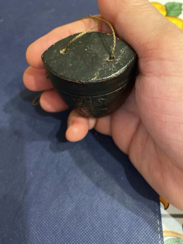 Antico porta medicine cinese in legno