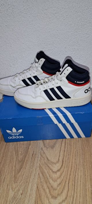Zapatillas Adidas Talla 41 Blancas y Negras