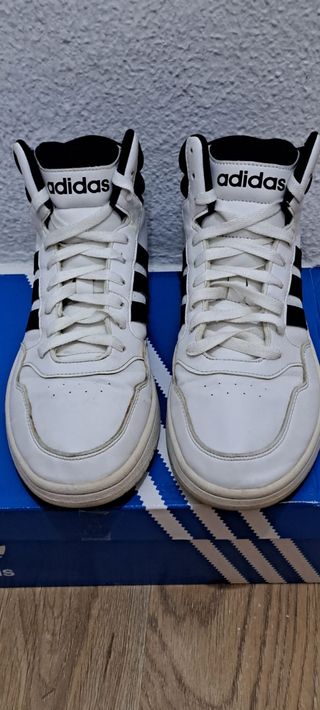 Zapatillas Adidas Talla 41 Blancas y Negras
