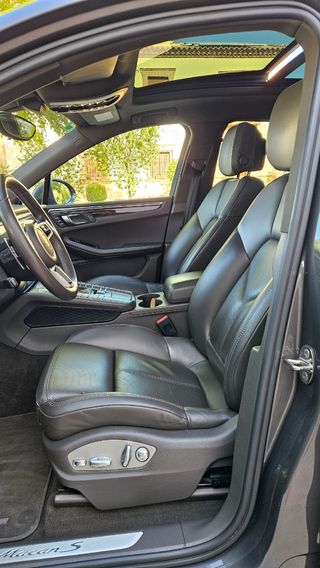 Porsche Macan 2015