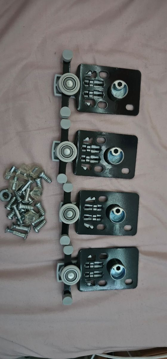Rodamientos para puertas de armario