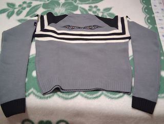 Jersey Gris y Negro con Rayas
