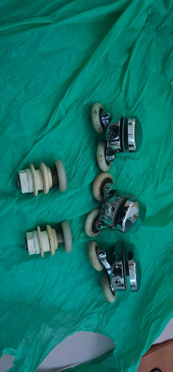 Rodamientos para mampara plateado y blanco